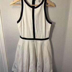 BB‎ Dakota Linen White Dress with Black Trim